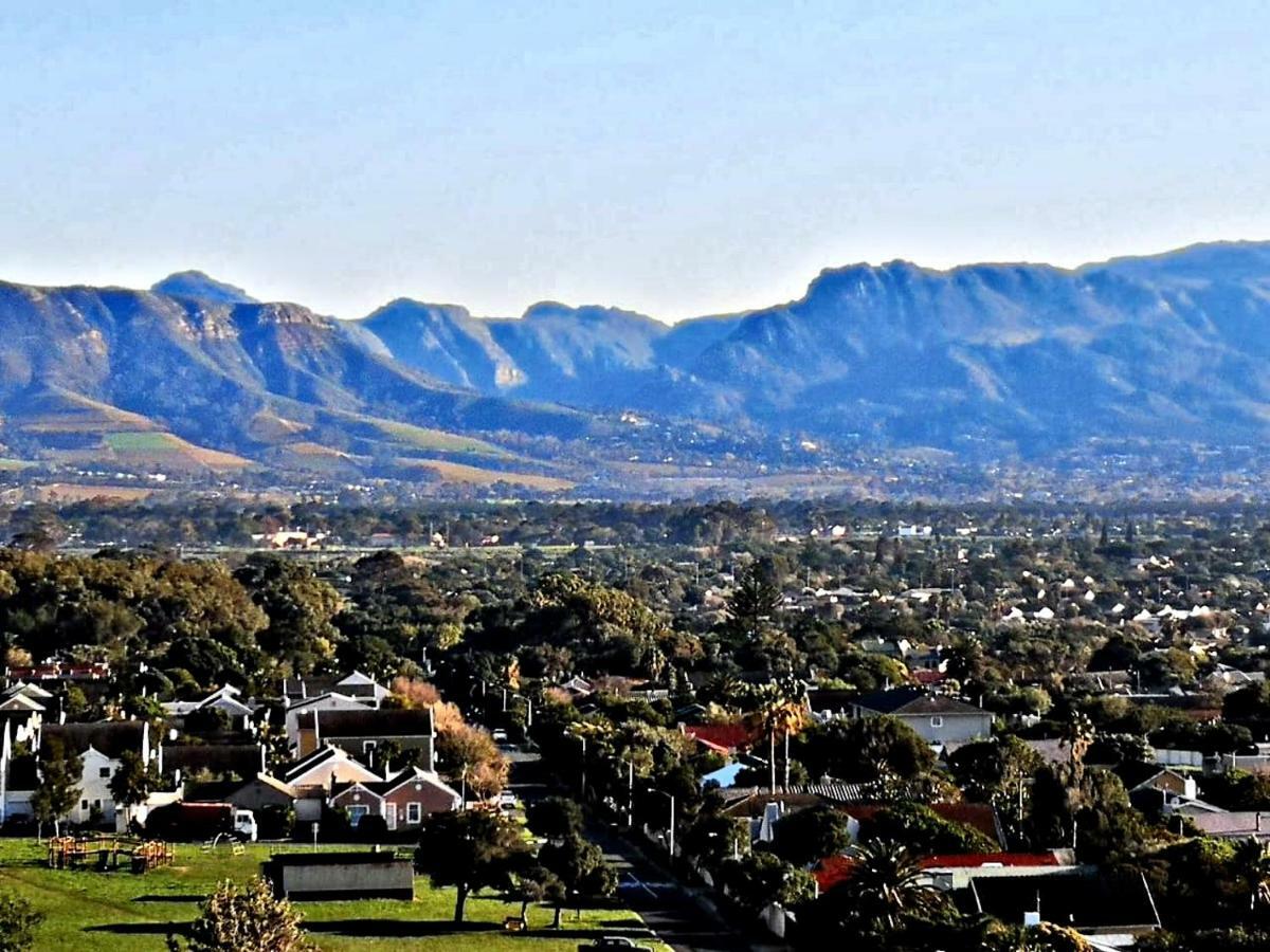 Lakeside Lodge Muizenberg Eksteriør billede